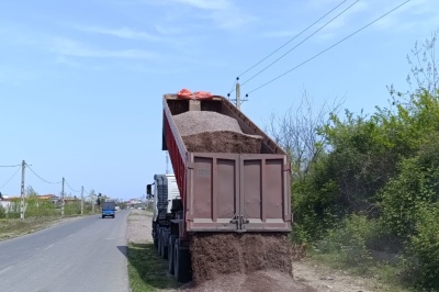 شن ریزی جاده چمخاله به گالشکلام